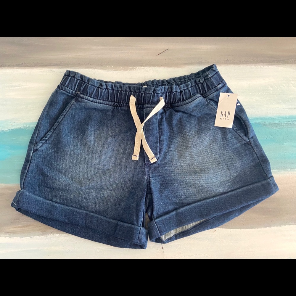 NWT Gap kids Jean shorts very soft